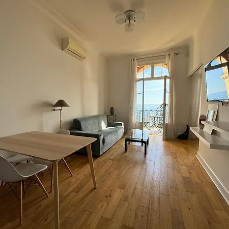 Bord De Menton